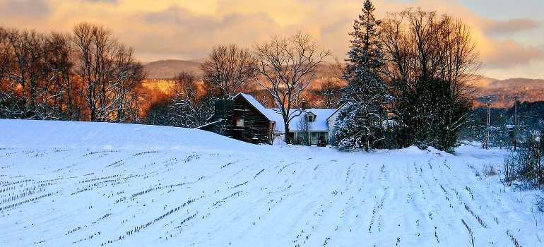 a rural scene from one of the Best Vermont Winter Towns to Visit