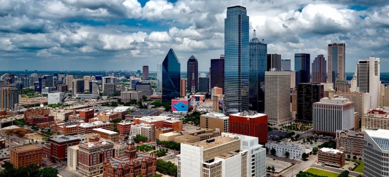 Dallas - city where educated millennials are moving 