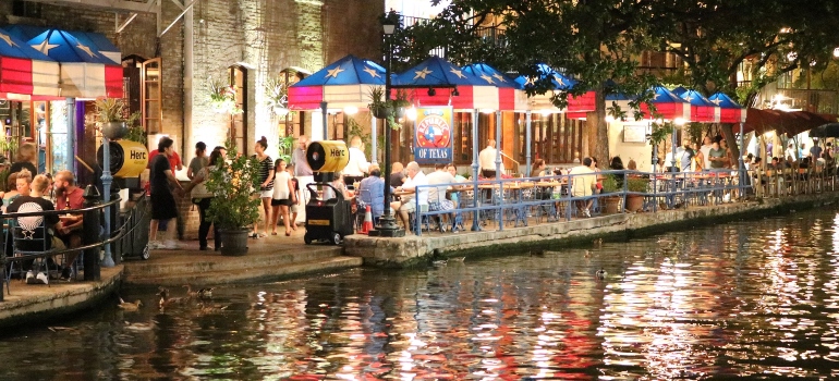 San Antonio River Walk one of the best places in Texas