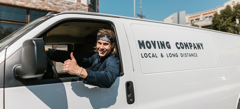 picture of a employee of the moving company with ProMover Certification
