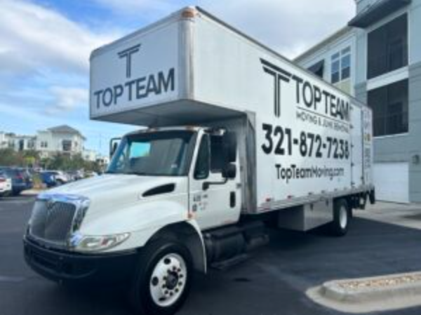 Top Team Moving - Moving & Junk Removal Services company logo
